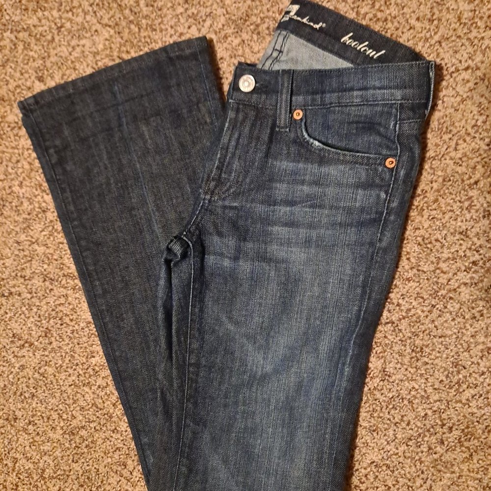 7 for all mankind